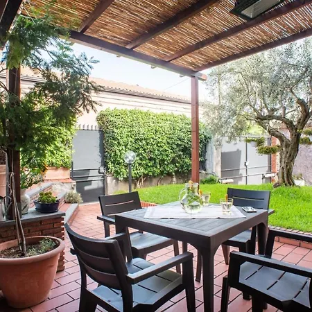 Casa Dell'ulivo بيت للعطل Aci Bonaccorsi